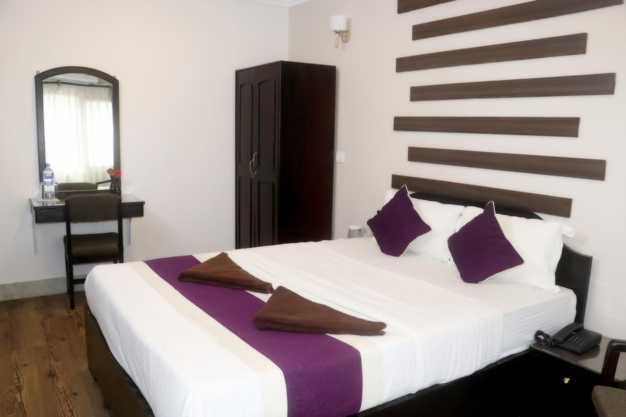 Ausfinn Hotel Metro Inn كاتماندو المظهر الخارجي الصورة