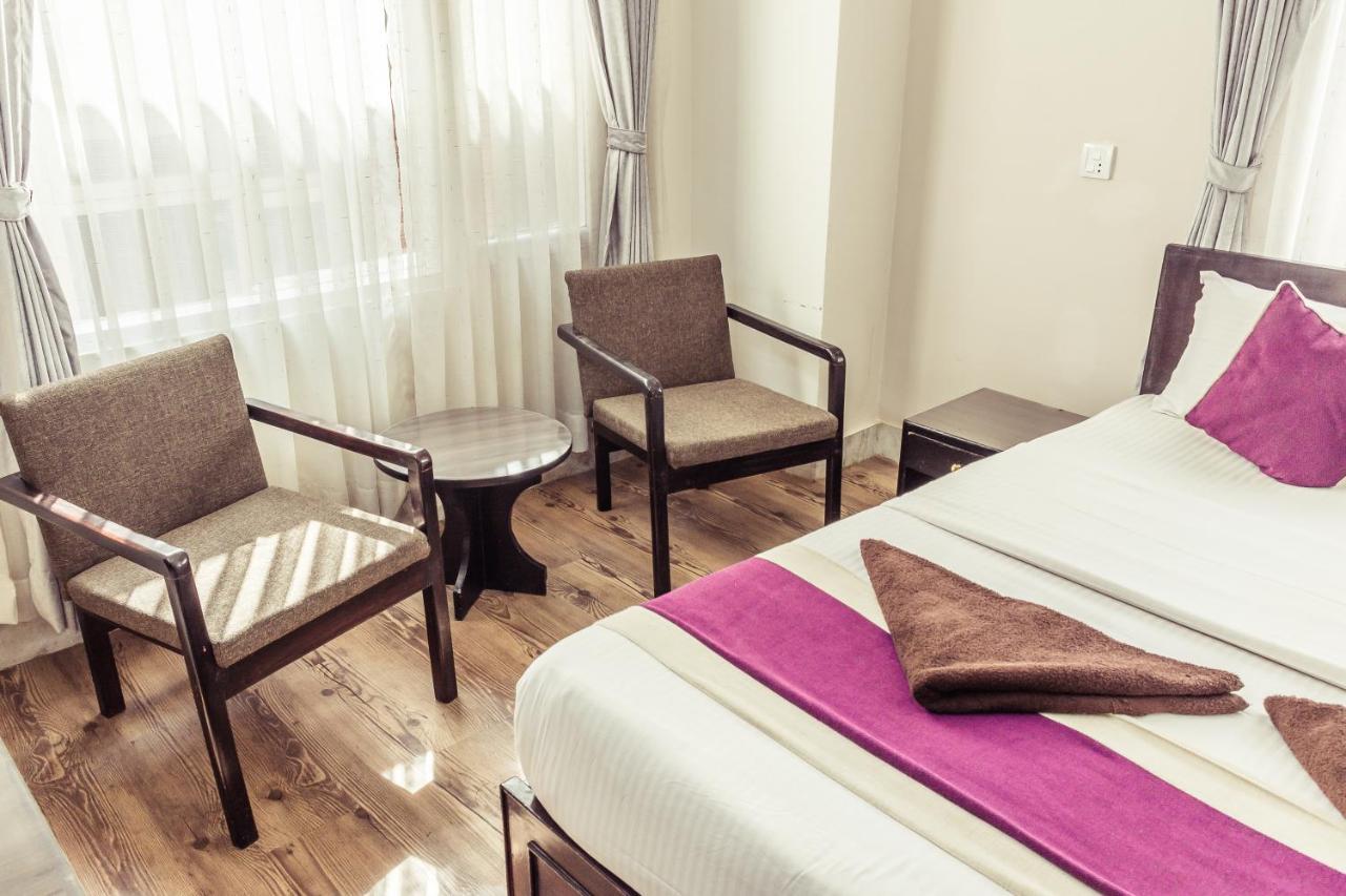 Ausfinn Hotel Metro Inn كاتماندو المظهر الخارجي الصورة